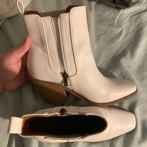 Beast white western heel boots
